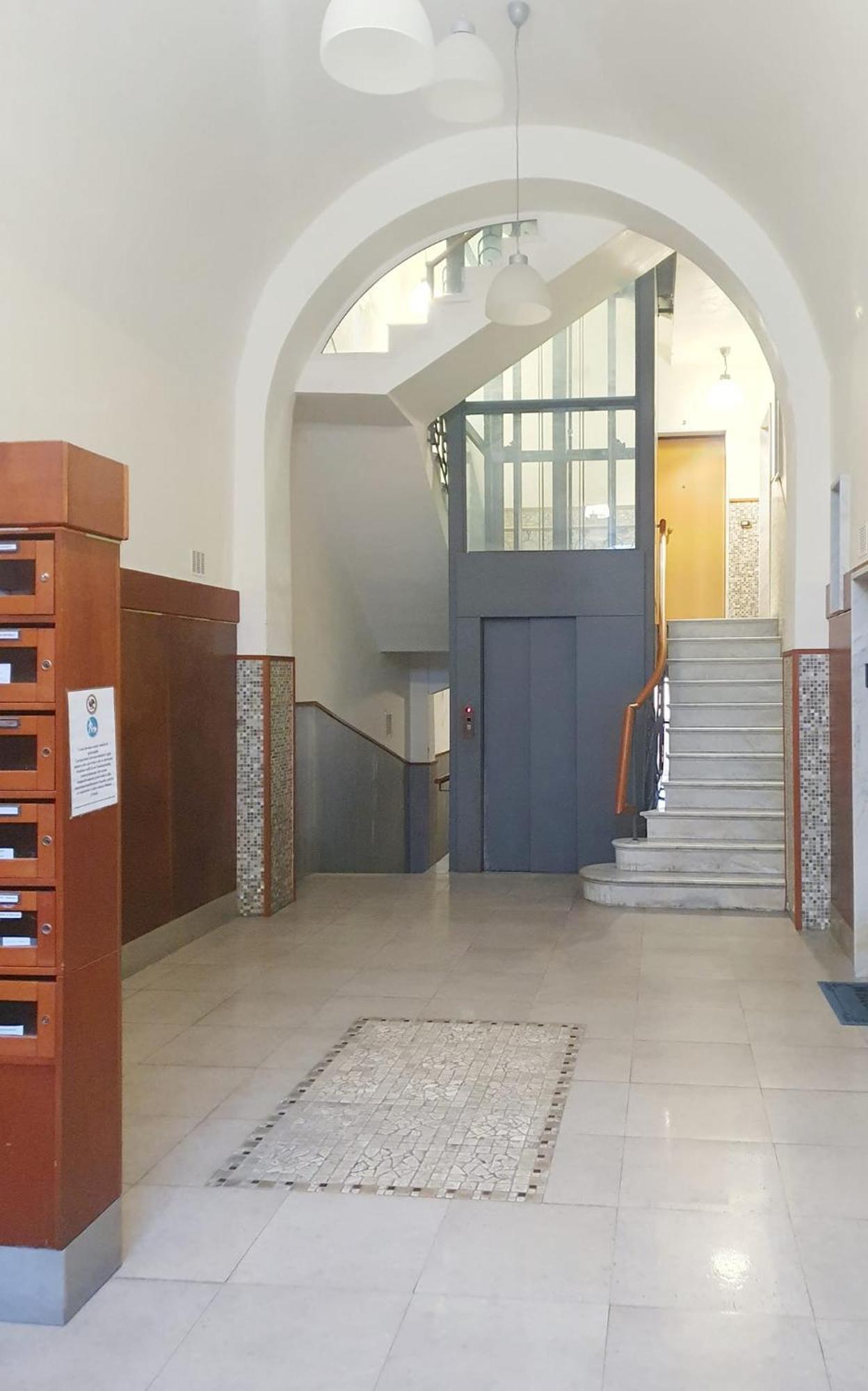 La Dimora Di Don Vito - Appartamento Confortevole Bari Exterior foto
