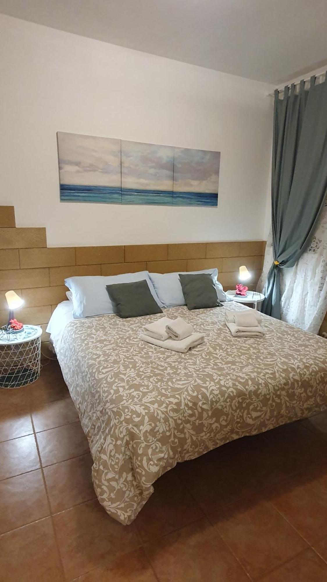 La Dimora Di Don Vito - Appartamento Confortevole Bari Exterior foto